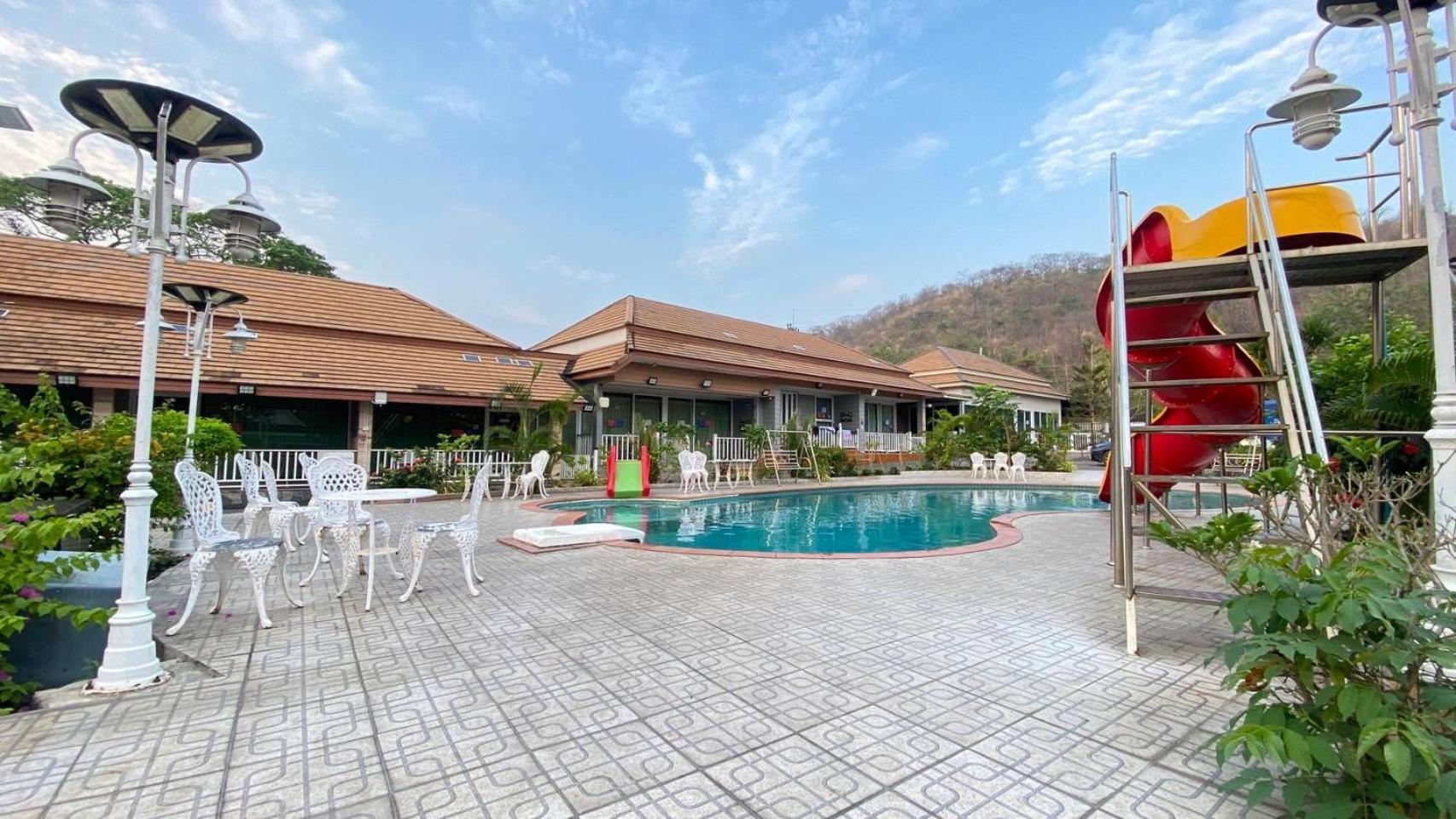 Baan Dara Resort Sara Buri Buitenkant foto
