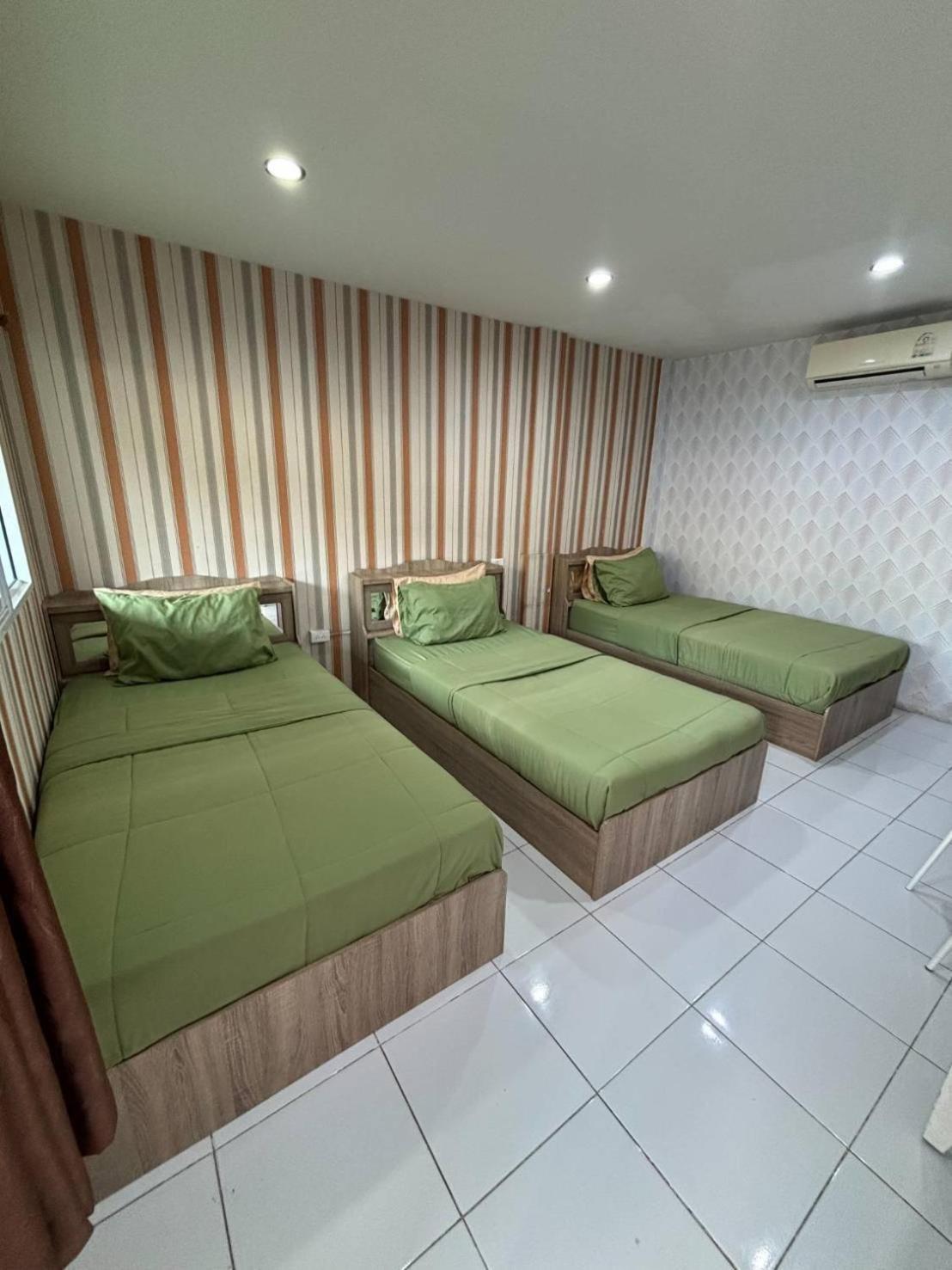 Baan Dara Resort Sara Buri Buitenkant foto